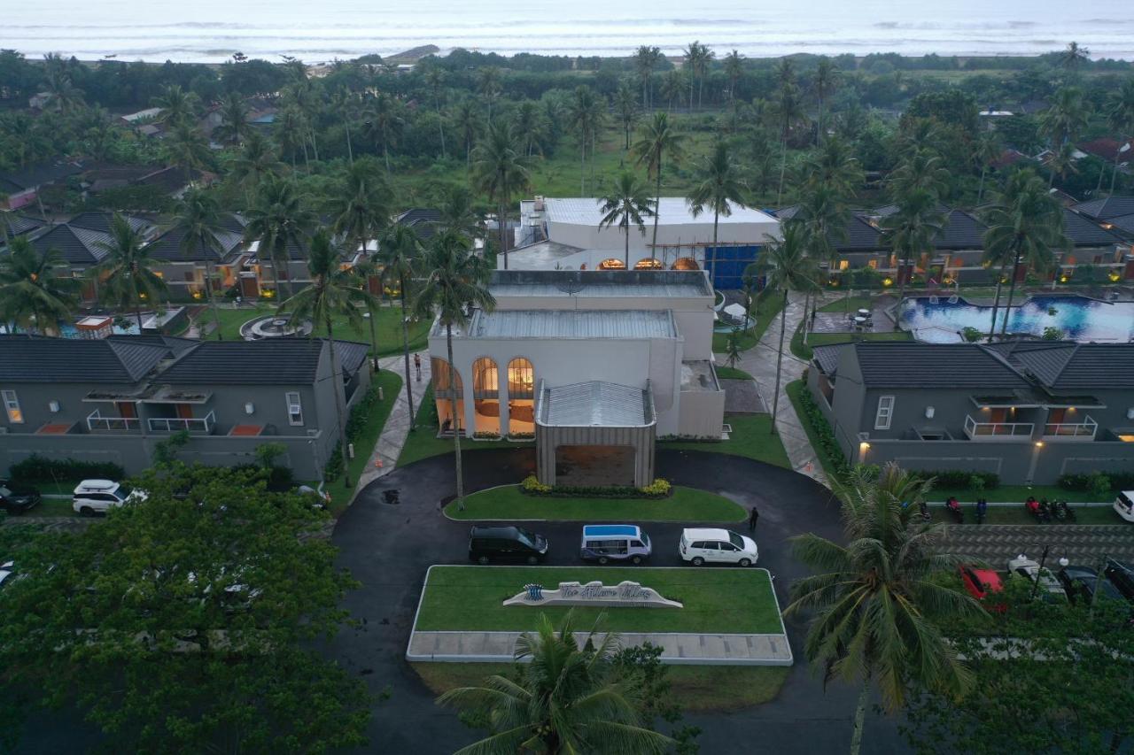 The Allure Villas Managed By Sahid Pangandaran Exteriör bild