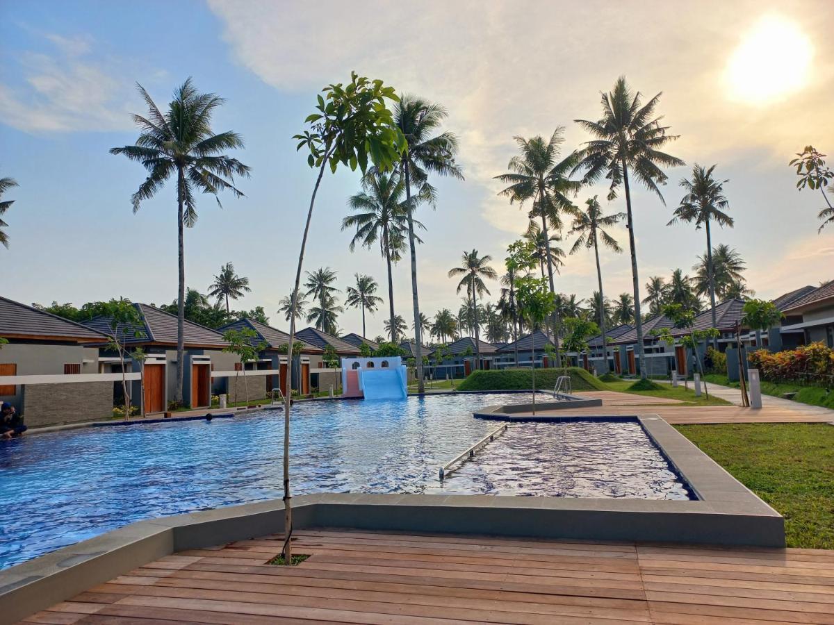 The Allure Villas Managed By Sahid Pangandaran Exteriör bild